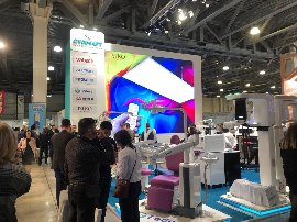 Выставочный стенд СтомАрт на выставке Dental Expo в Крокус Экспо, апрель 2019г.