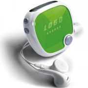 FM-радио c шагомером и наушниками; зеленый с белым; 4,9х4,9х2,8 см; пластик